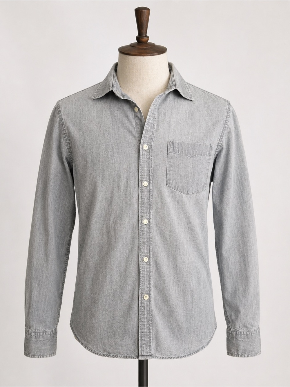 Banana Republic men’s denim long sleeve button up shirt stretch blue slim fit M